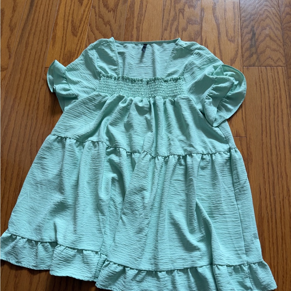 Women’s ruffle shirt Mint Tiered Short-Sleeve Top XL Extra Large